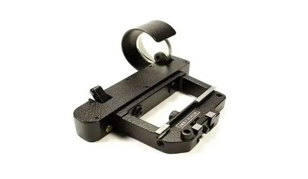 三角洲新瞄具怎么用科技瞄准（三角洲新瞄具的瞄准点在哪里设置？）